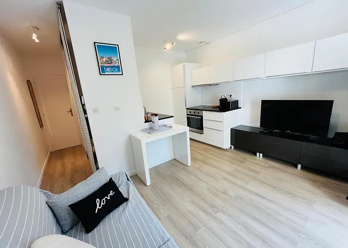 Rez-de-jardin Au Calme Absolu Apartmán Bandol