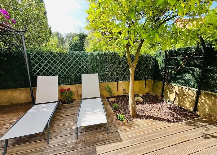 Rez-de-jardin Au Calme Absolu Bandol